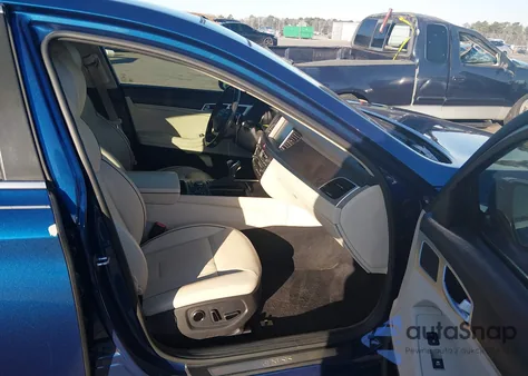 2017 Genesis G80 5.0 Ultimate z USA, uszkodzony, nr VIN KMHGN4JF9HU182744